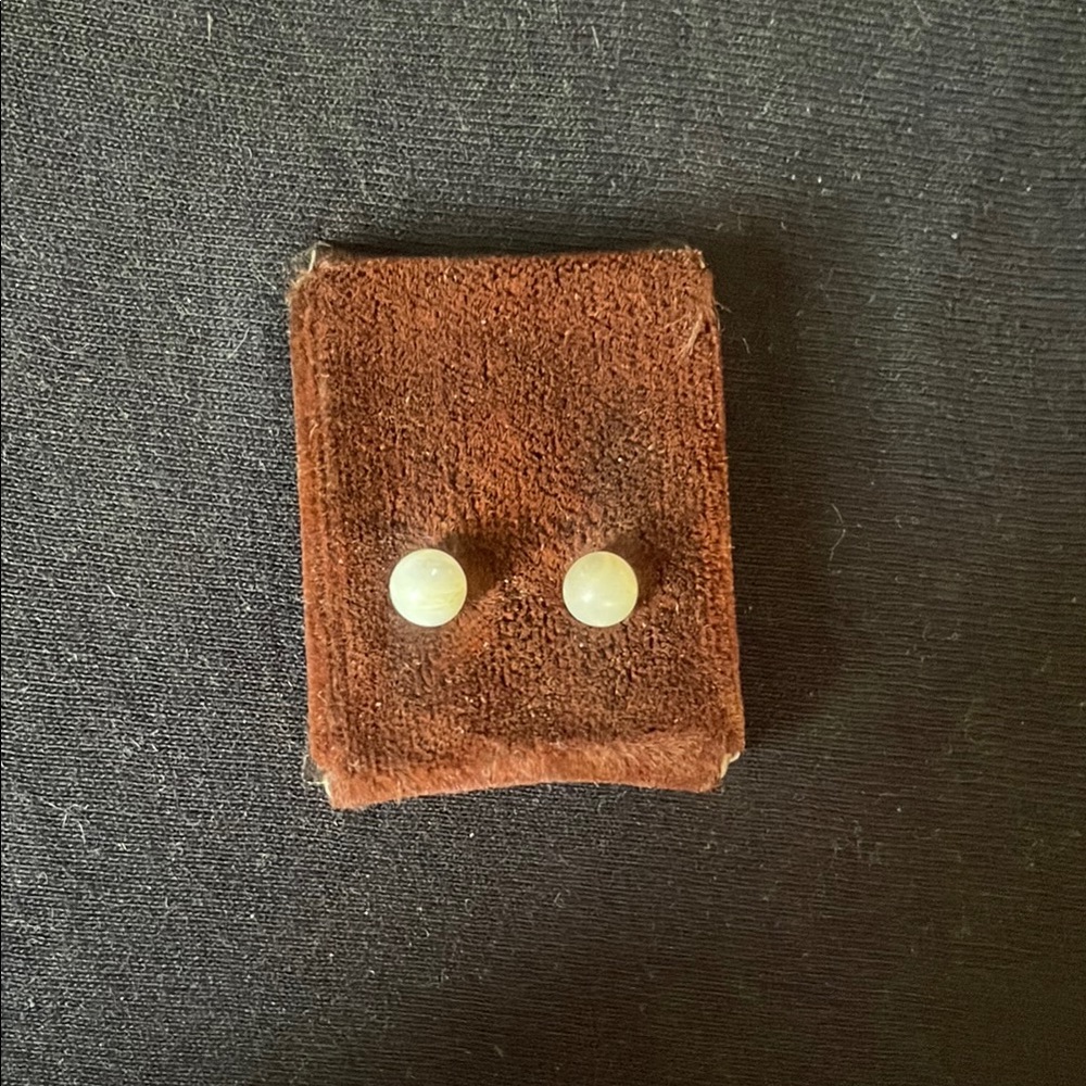Elegant Pearl Stud Earrings